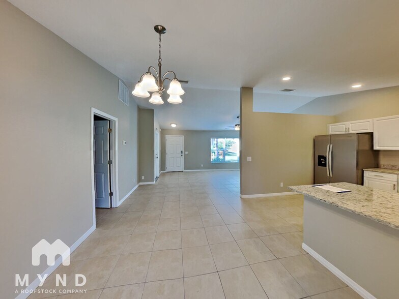 Building Photo - 12144 Dubarry Ave