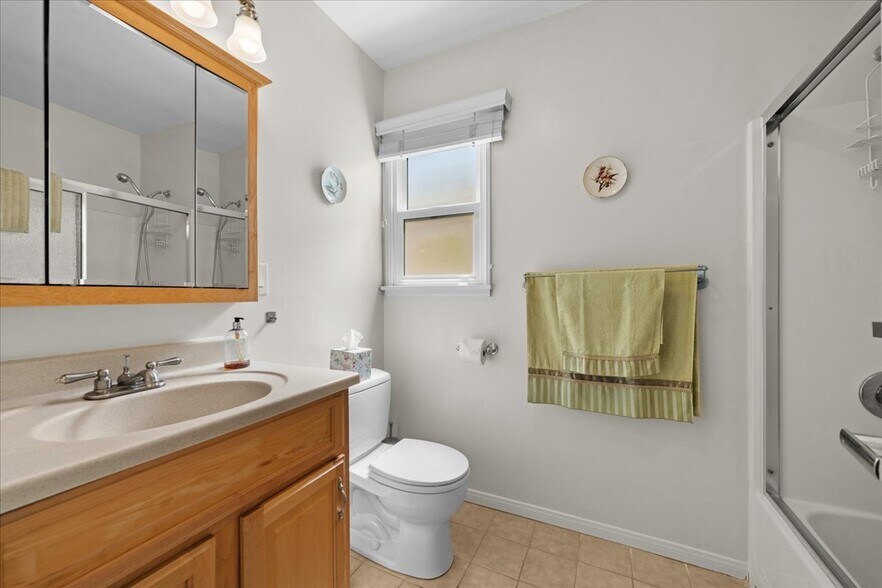 Building Photo - 4757 Imlay Ave