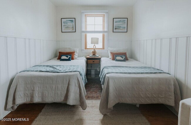 Building Photo - 35 12th Ave