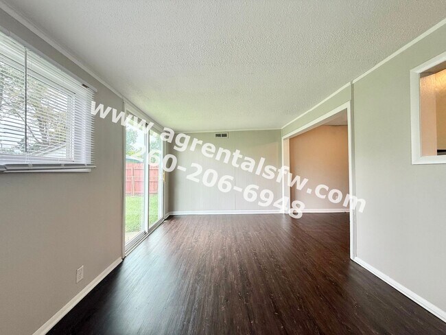 Building Photo - 2627 Belle Vista Blvd