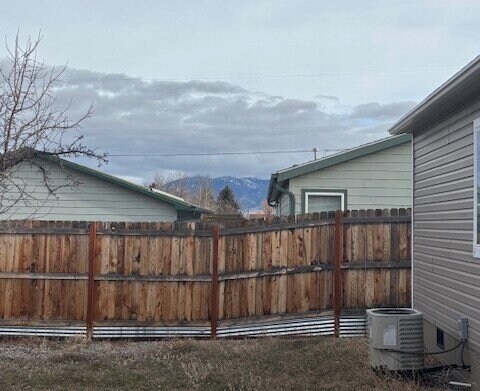 Building Photo - "Charming 3-Bed, 2-Bath Single Family Home with 1,580 Sq Ft of Comfort in Prime Belgrade Location!"