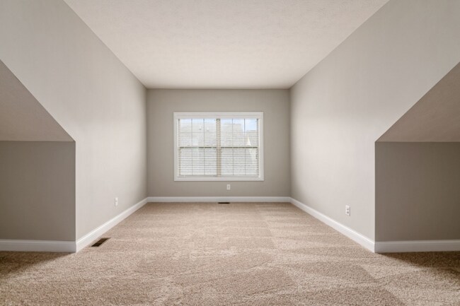 Building Photo - 4184 Hobbs Landing Dr W