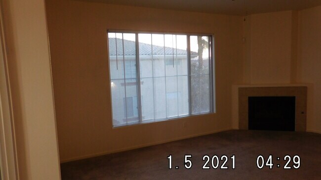 Building Photo - 7143 S Durango Dr