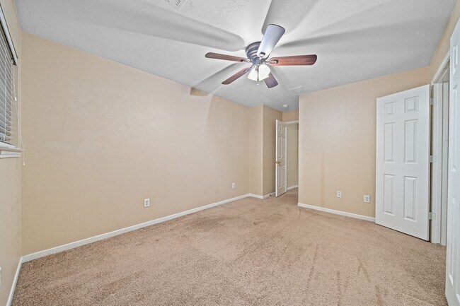 Building Photo - 19603 Yaupon Mist Dr