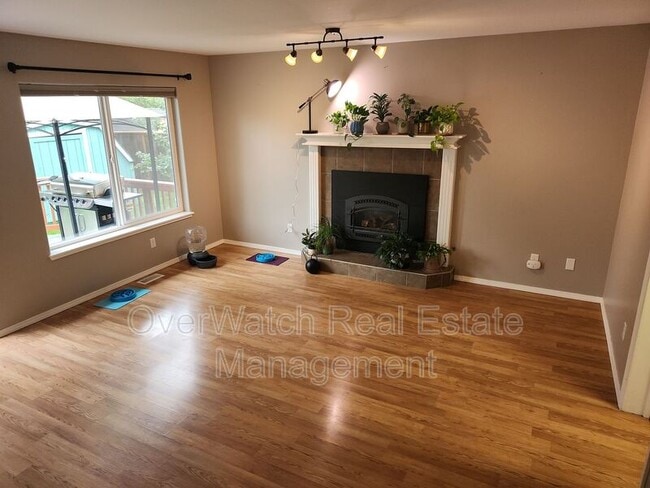 Building Photo - 2911 Monarch Cir