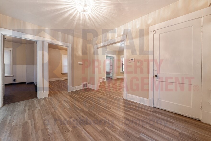 Building Photo - 1742 Clarkstone Rd