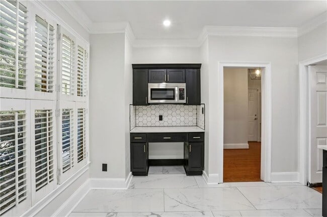 Building Photo - 1536 Oak Grove Rd