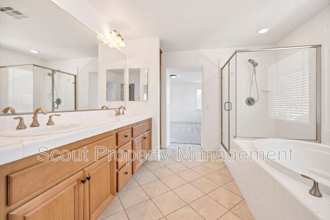 Building Photo - 27411 Lock Haven Ct