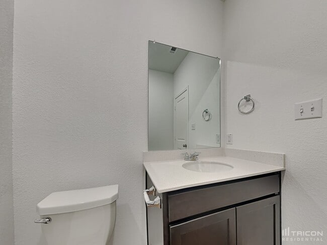 Building Photo - 1210 Cattail Ln