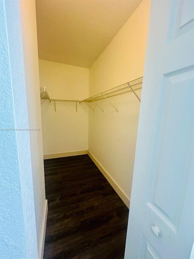 Building Photo - 17021 SW 94th Terrace
