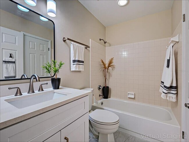 Building Photo - 4008 Crockers Lake Blvd