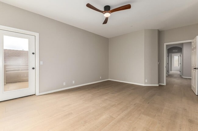 Building Photo - 7690 E San Fernando Dr