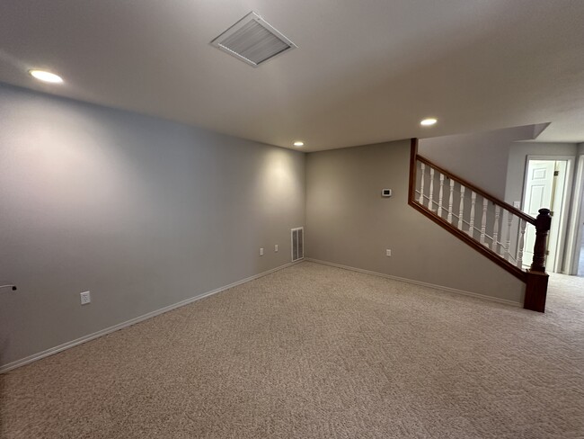 Building Photo - 3226 Chandler Egan Dr