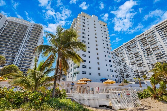 Building Photo - 4250 Galt Ocean Dr