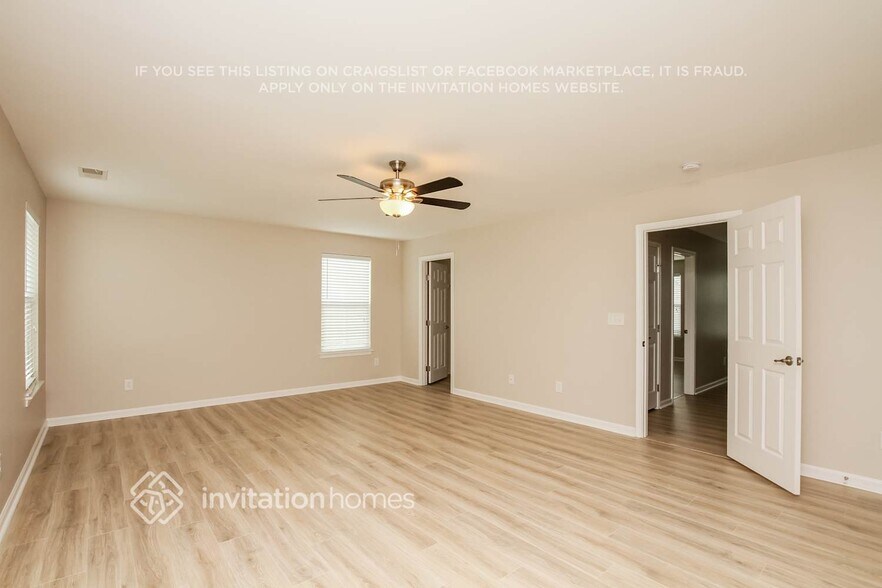 Building Photo - 10954 Tailwater St