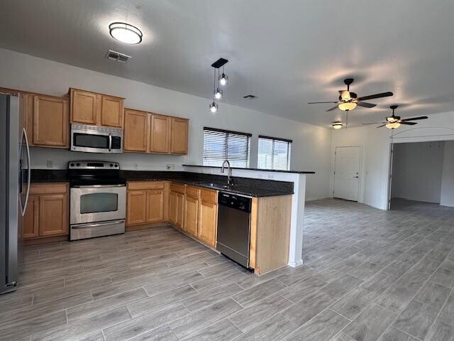 Building Photo - 36169 N Mirandesa Dr