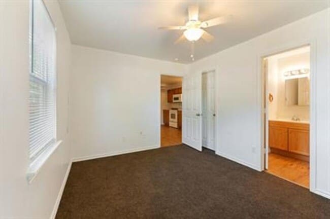 Building Photo - 720 Pritchett Ln