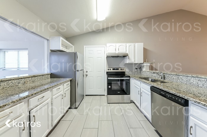 Building Photo - 9807 Tamalpais Dr