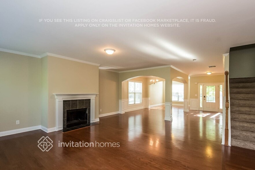 Building Photo - 3602 Huddlestone Ln NE