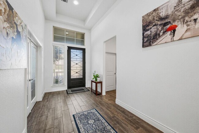 Building Photo - 504 Montalcino Ln