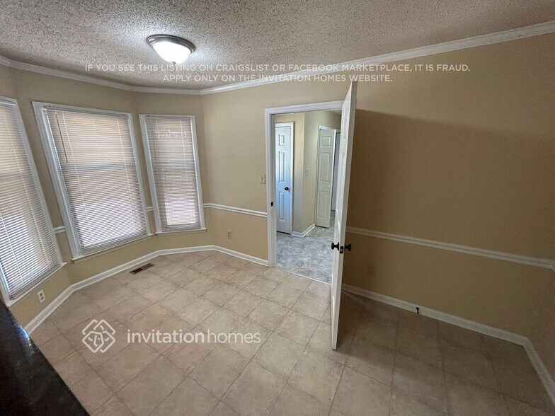 Building Photo - 3309 Clay Ct