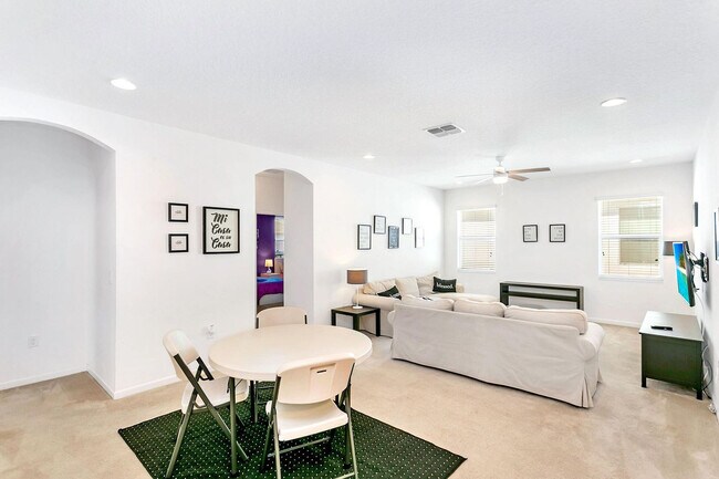 Building Photo - 2618 Calistoga Ave