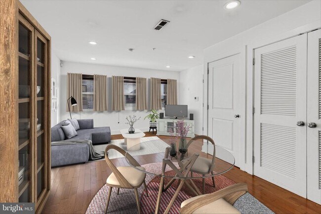 Primary Photo - 1228 N 25th St