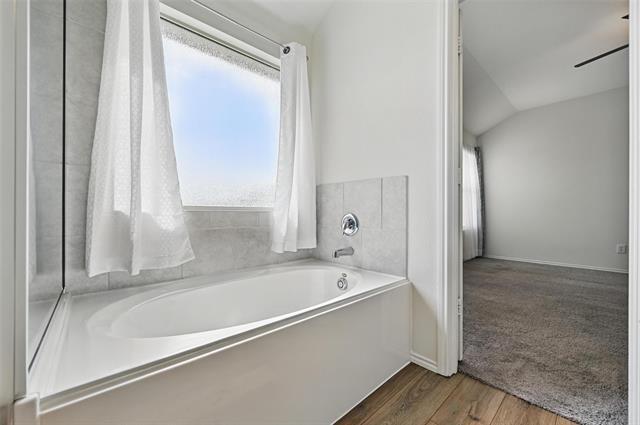Building Photo - 837 Amberwood Ct