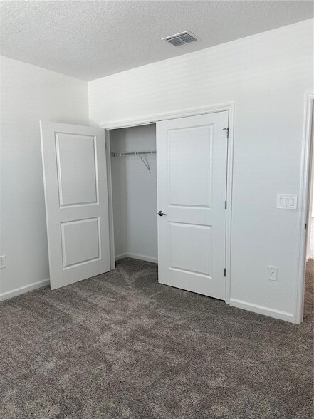 Building Photo - 2525 Relaxing Ln