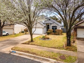 Building Photo - 7417 Peabody Dr