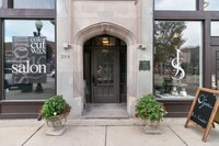 Building Photo - 1st Floor Two Bedroom Unit Available