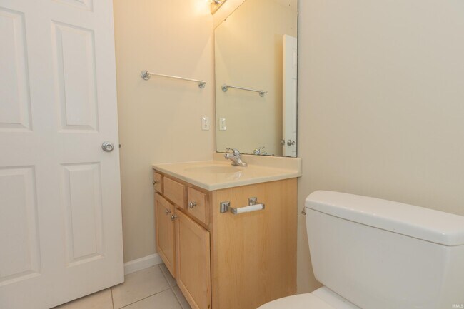 Building Photo - 7778 Sandalwood Dr