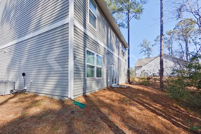 Building Photo - 2639 Provence Dr SE