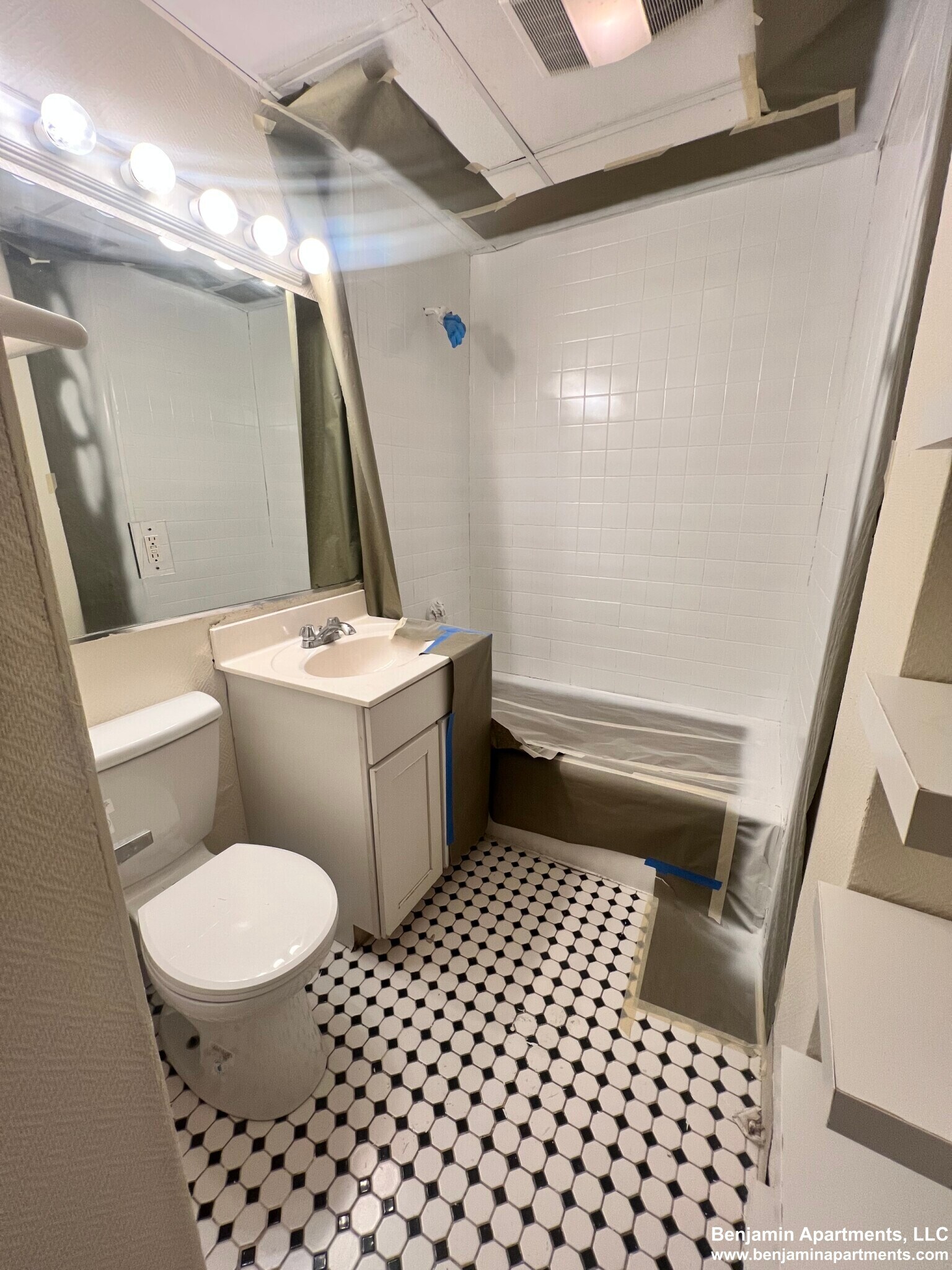 Building Photo - 435 Cambridge St