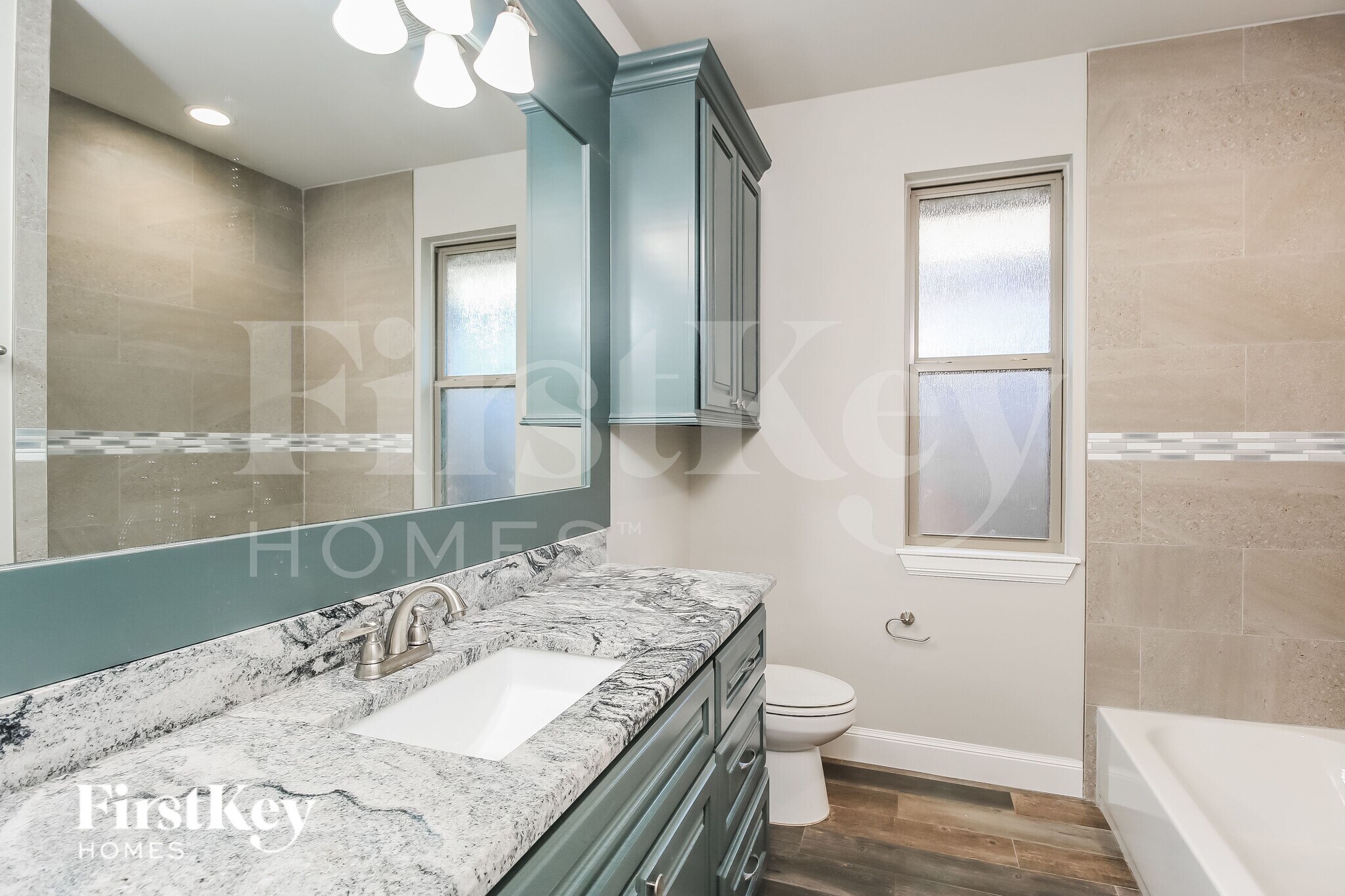 Building Photo - 13904 Hutchinson Pl