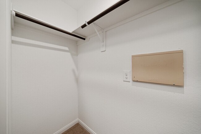 Building Photo - 17038 Marie Vlg Dr