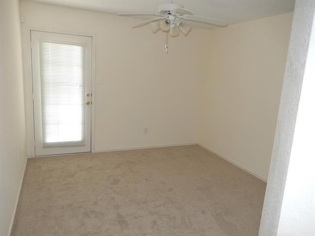 Building Photo - 1714 Lantana Dr