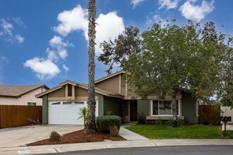 Building Photo - Beautiful Home in Mira Mesa