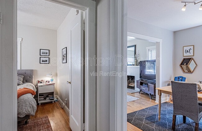 Building Photo - 555 Harrison St