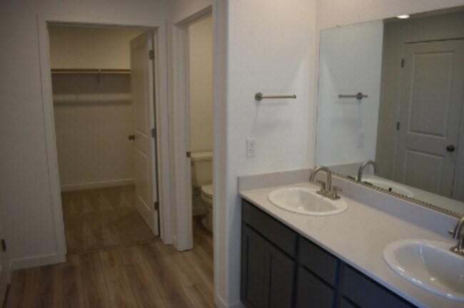 Building Photo - 4636 Sami Jo Dr