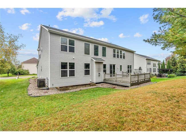 Building Photo - 2117 Vermillion Curve