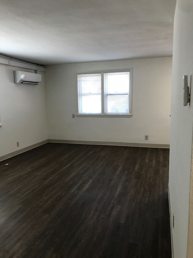Interior Photo - State Street Apartments
