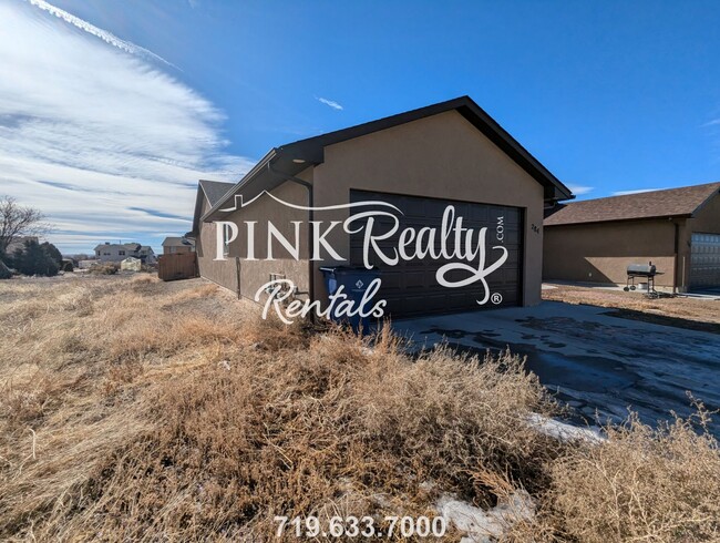 Building Photo - Cozy 3 -Bedroom in Pueblo West!