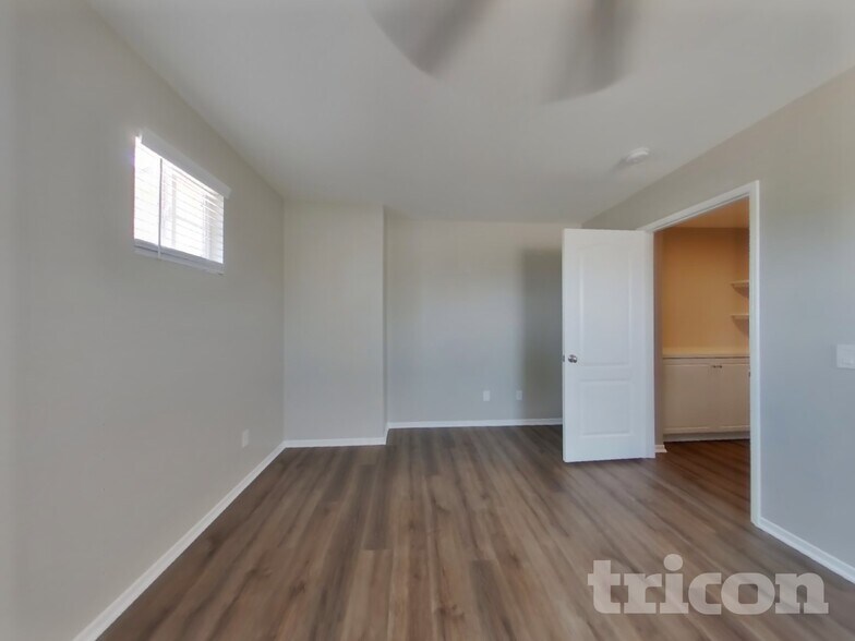 Building Photo - 34629 Foxberry Rd