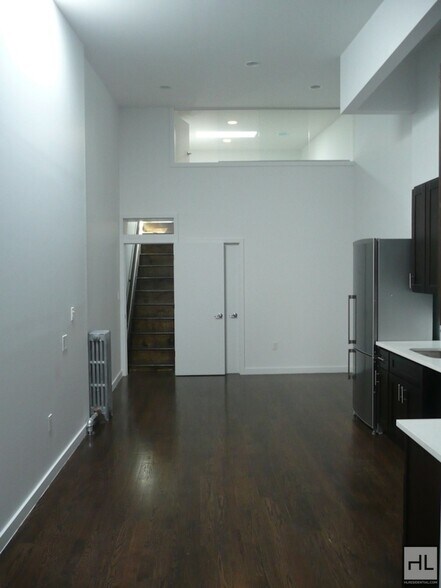 Building Photo - FRANKLIN AVENUE