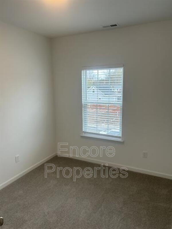 Building Photo - 3402 Littlefield Way