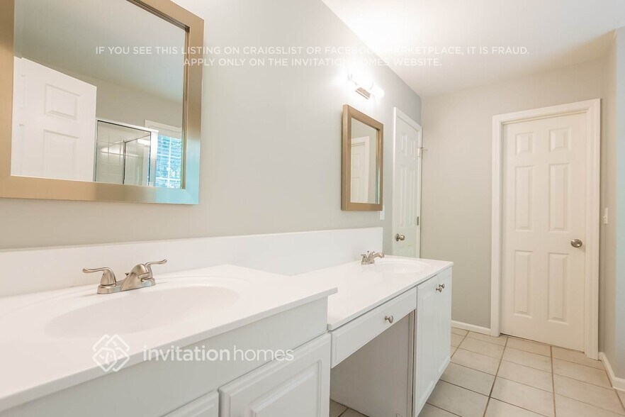 Building Photo - 2715 Denian Ct
