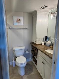 Building Photo - 1255 Tarpon Center Dr