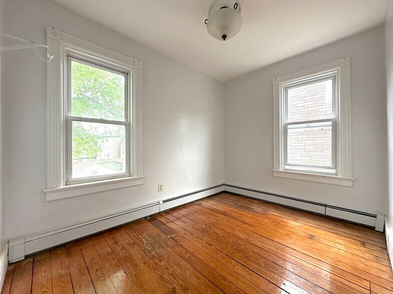 Building Photo - 41 Liberty Street Wh