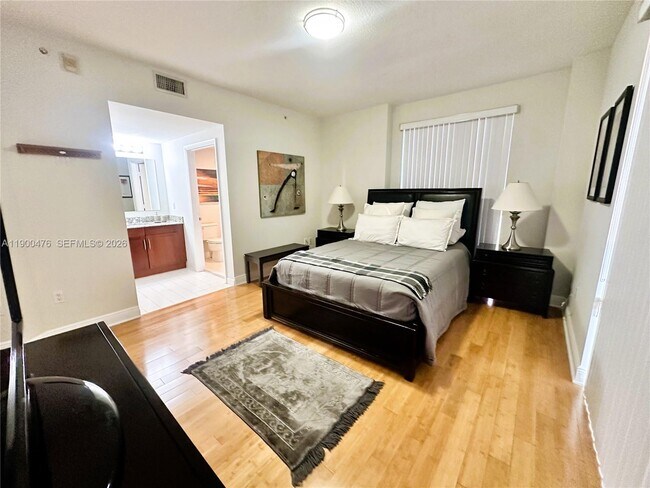 Building Photo - 7275 SW 90th St